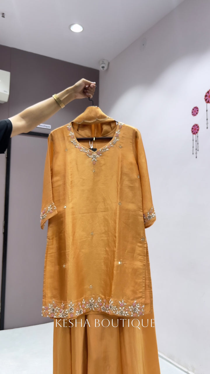 SHORT TOP PLAZO SUIT