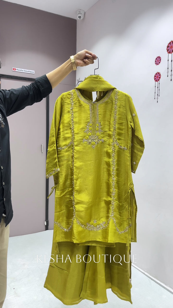 VIRAL GLASS TISSUE PAROT GREEN