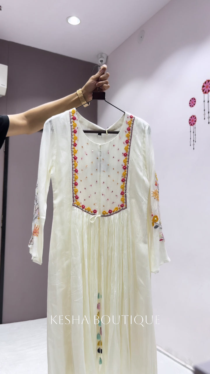STYLESH FANCY KURTI PER✨