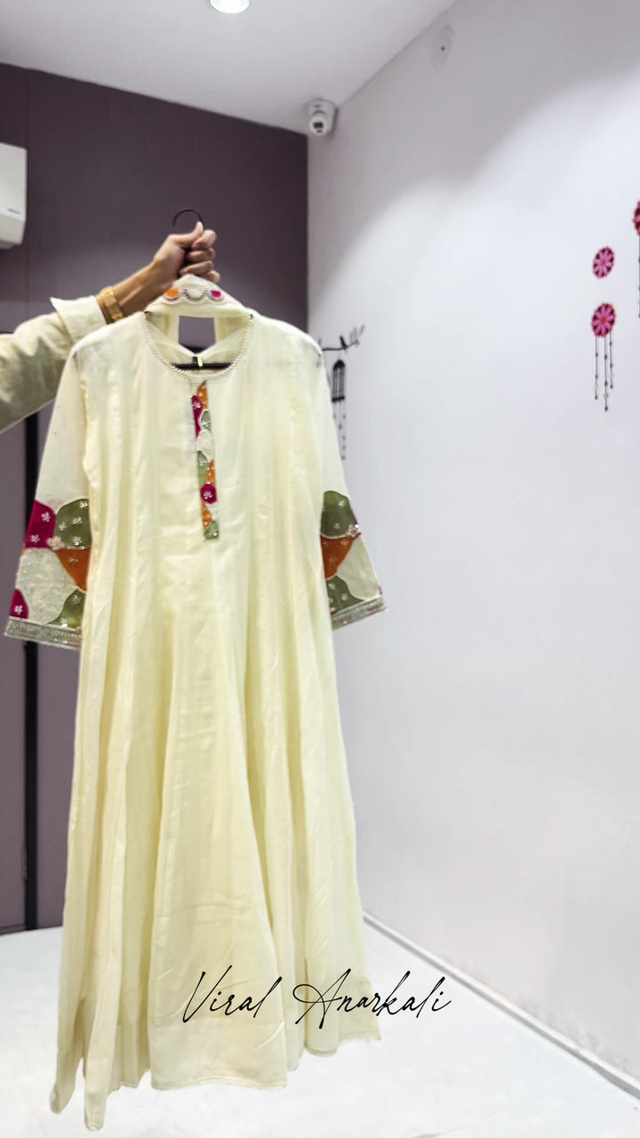 MOST VIRAL ANARKALI
